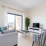 Apartment Horizon By Seewest *